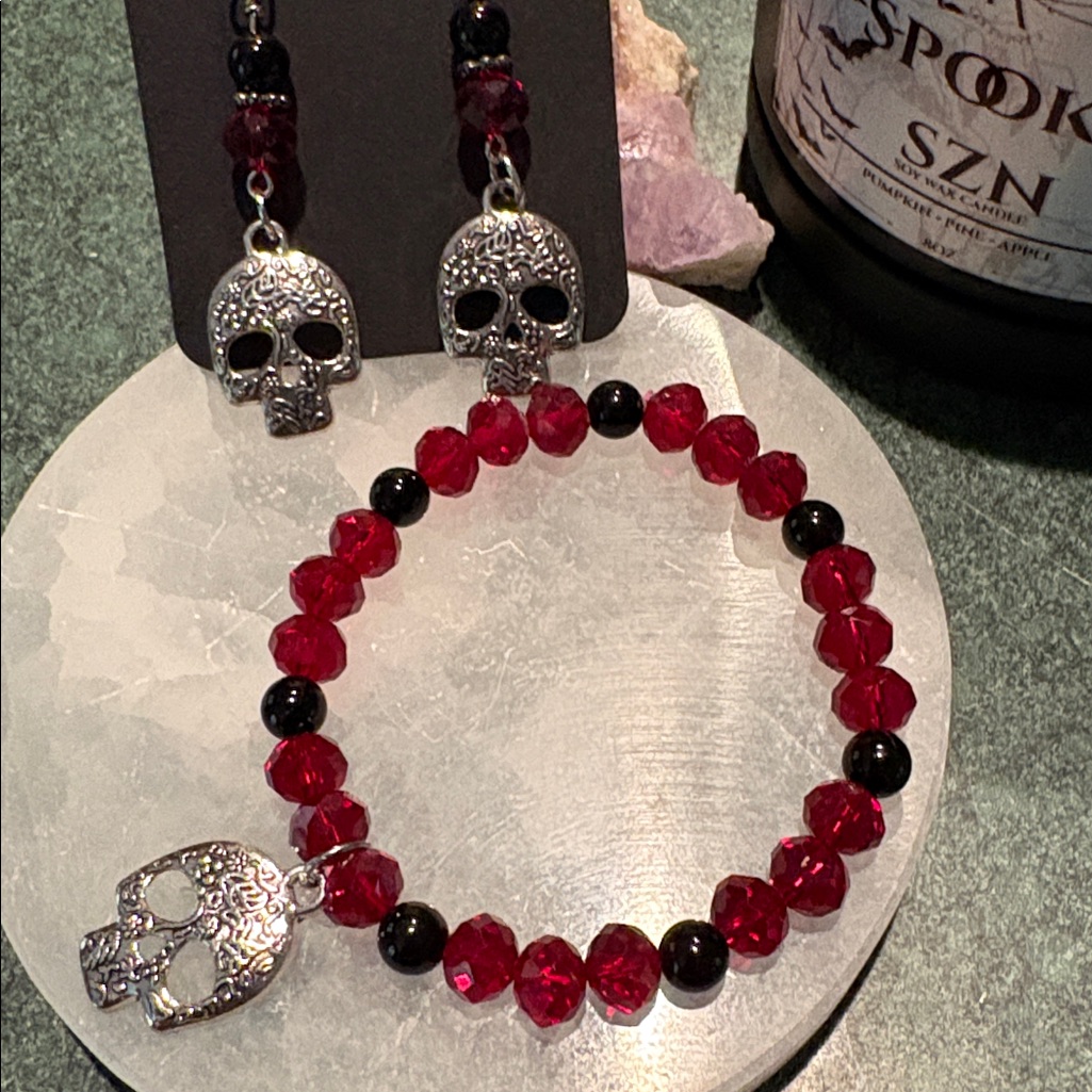 Black Onyx & Red Crystal Skull Bracelet/Earring Set Silver Wires Handmade
